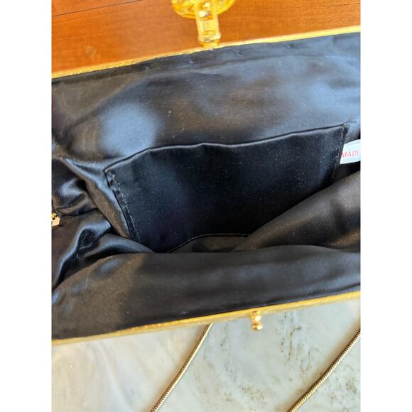 Vintage Velvet Evening Bag Gold Snake Chain and Stunning beaded detail - Picture 4 of 4